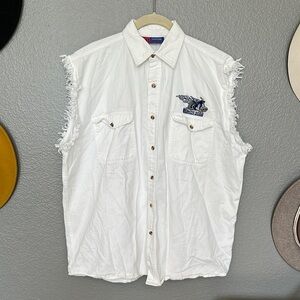 Vintage 2004 Sturgis freyed sleeveless button up shirt.